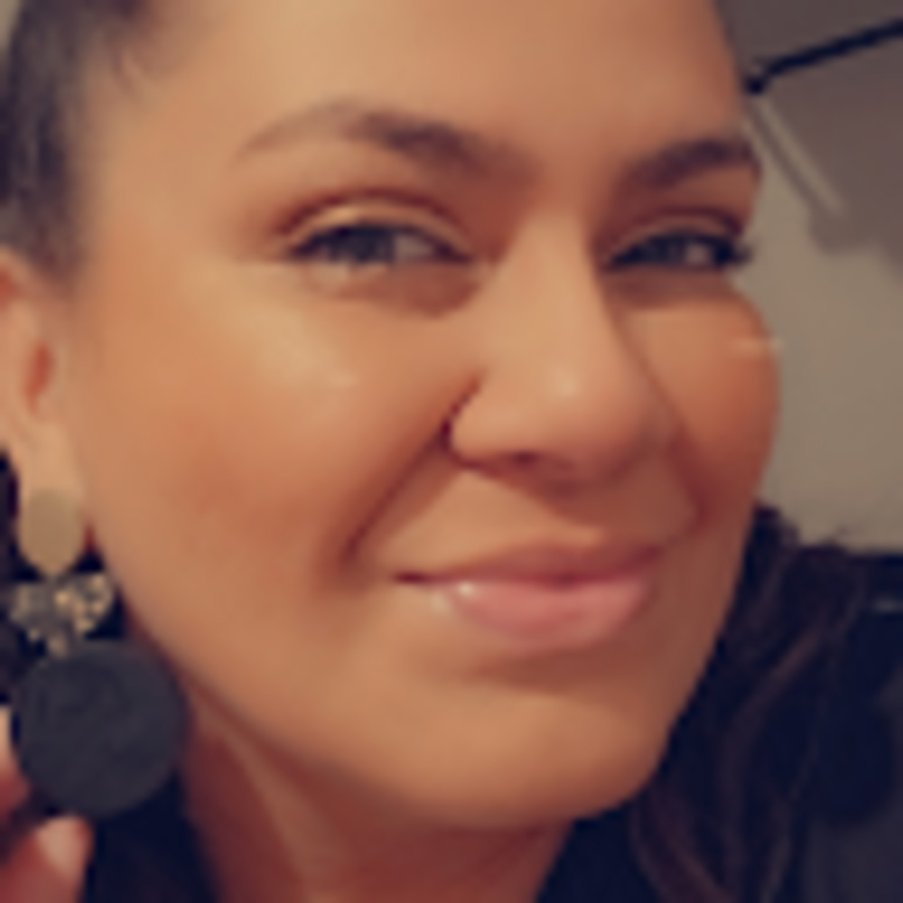 Meet your Posher, Lissette